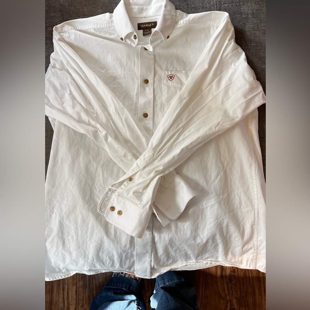 Ariat button shirt